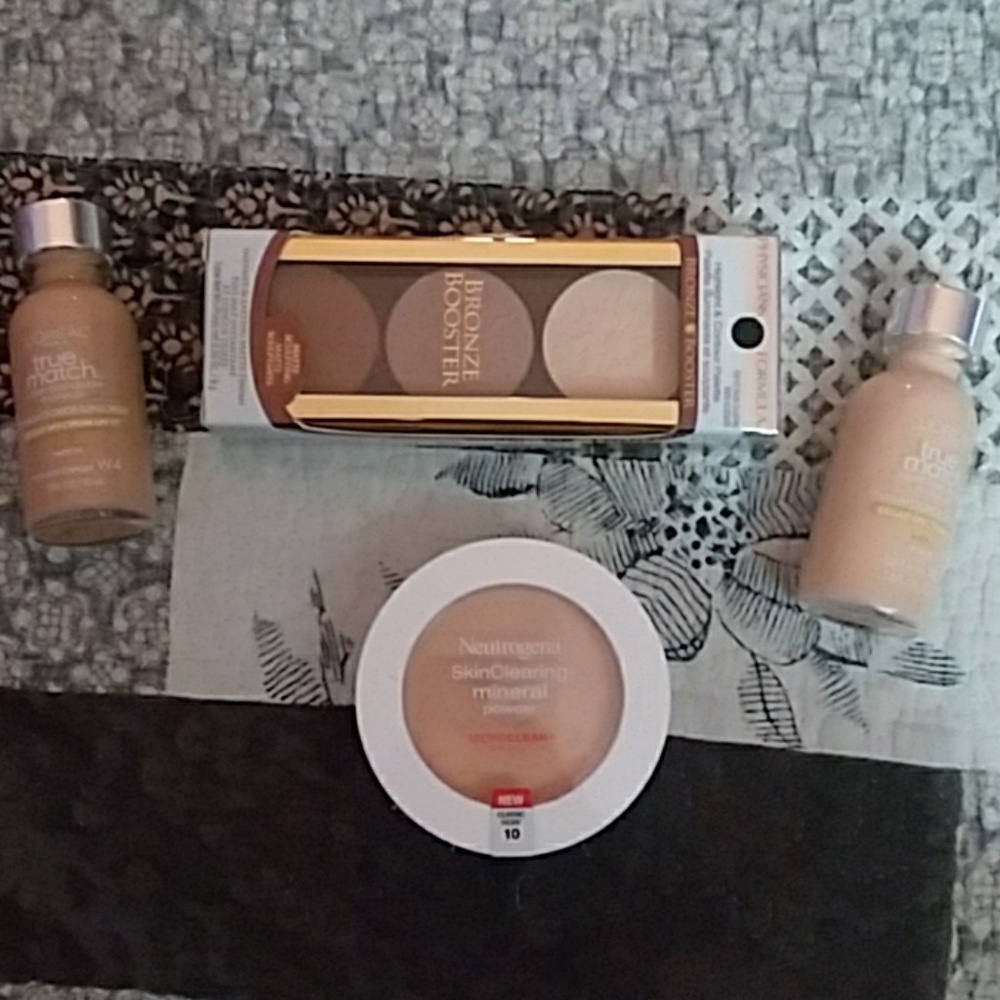 Foundation and Highlighting Set L'Oreal Neutrogena